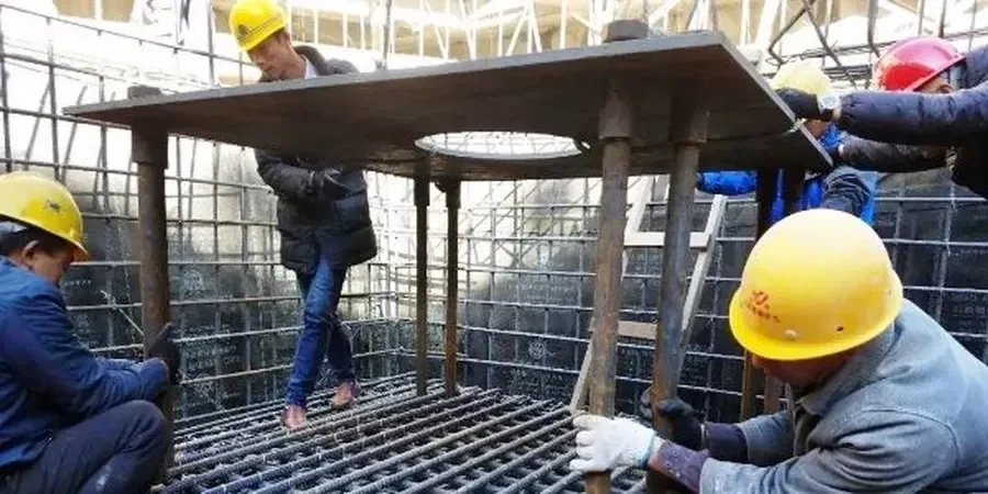 Base Isolation Seismic Design in Knoxville: Laboratory Testing and Local Geology